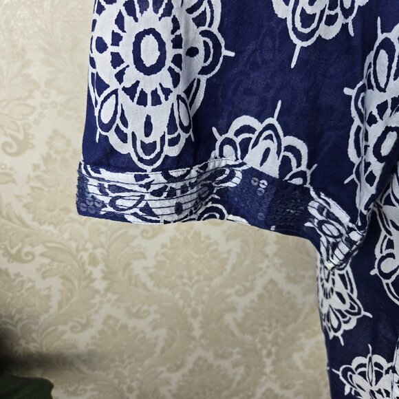 J H Collectibles Size XL 100% Cotton Blue White Patterned Tunic Clear Sequin Dtl - Picture 3 of 16